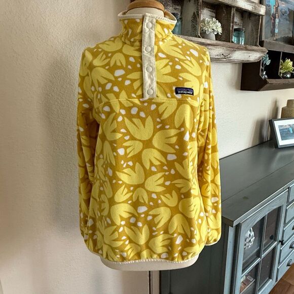 Patagonia Sweaters - Patagonia Womens Synchilla Flower Fleece Snap-T Pullover Sweater Yellow Large